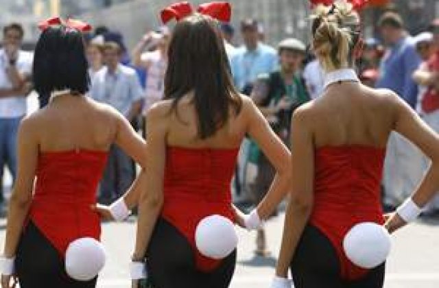 VIDEO: Parintele Playboy este din nou singur si disponibil