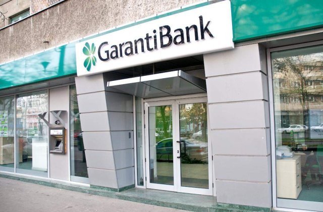 (P) Cel mai "relaxant tratament" pentru rata la credite: Eliminarea tuturor comisioanelor