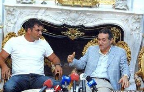 Olaroiu, din nou la Steaua?