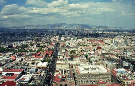 Zeci de morti in Mexic in confruntari intre clanurile de traficanti de droguri