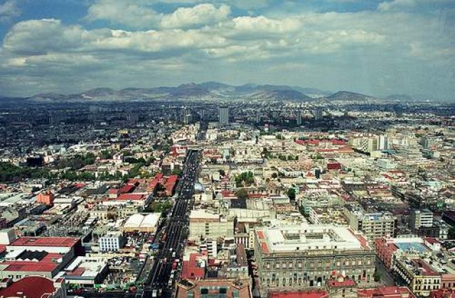 Zeci de morti in Mexic in confruntari intre clanurile de traficanti de droguri