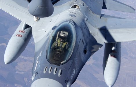 Un avion MIG 21 Lancer s-a prabusit in judetul Constanta