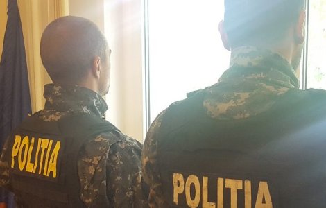 Mafia mobilei fraudeaza statul roman. Doi moldoveni arestati