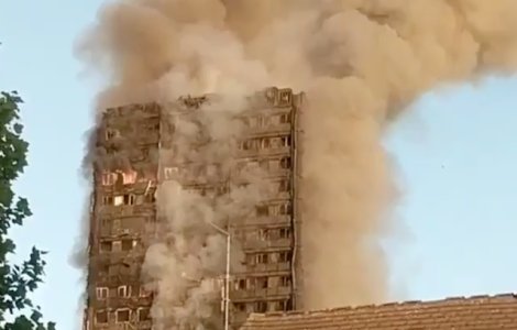 Incendiu puternic intr-un bloc de 24 de etaje din Londra / VIDEO