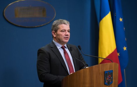 Ministrul Sanatatii doneaza sange in Piata Universitatii din Bucuresti