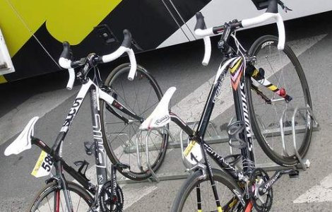 Ciclist acuzat de dopaj, gasit spanzurat