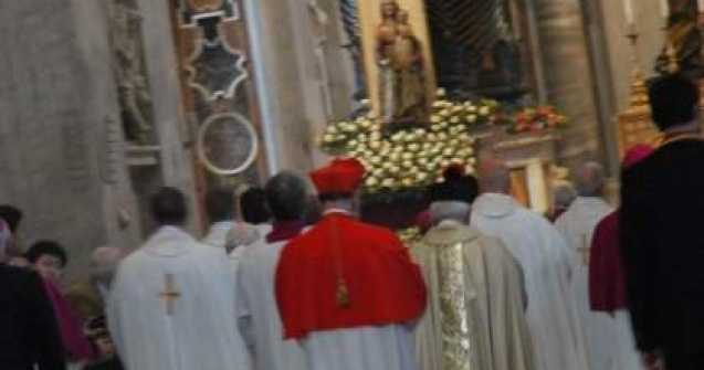 Vaticanul nu vrea exorcism televizat