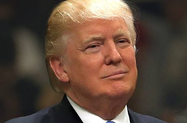 Donald Trump, dat in judecata de 200 de congresmeni