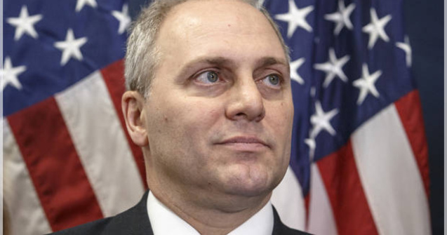 Atac armat in SUA: Un congresman republican si consilieri ai acestuia, impuscati pe un teren de baseball