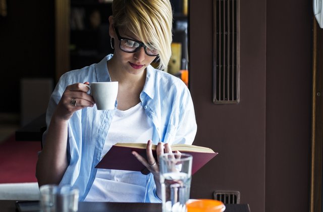 10 momente dificile de care orice introvertit s-a lovit macar o data