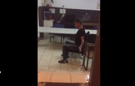 Boureanu, filmat in sectia de politie, dupa scandaluldin trafic