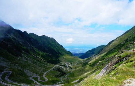 Transfagarasanul se deschide pe tronsonul Piscu Negru - Balea Cascada