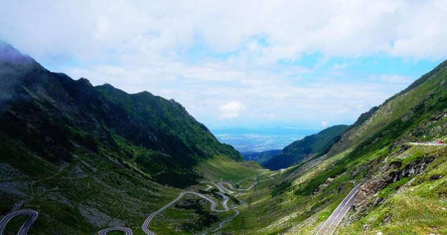 Transfagarasanul se deschide pe tronsonul Piscu Negru - Balea Cascada