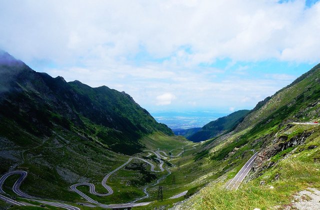Transfagarasanul se deschide circulatiei, pe tronsonul Piscu Negru - Balea Cascada