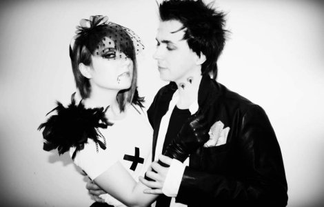  Video  Keo si Alexandra Ungureanu lanseaza "Live Piano Show"