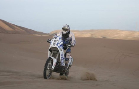 Gyenes, un nou record romanesc la raliul Dakar