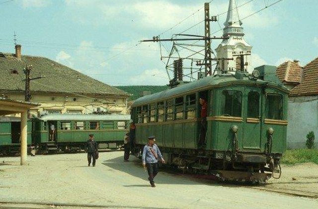 Trenul de epoca "Sageata verde" e fost repus in functiune, in scop turistic