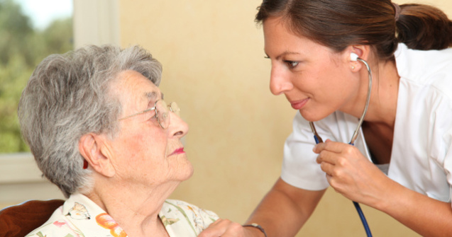 Accidentele vasculare cerebrale si bolile coronariene, cele mai frecvente cauze ale deceselor la romani