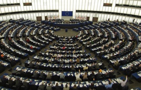 Eurodeputatii solicita inghetarea negocierilor de aderare cu Turcia
