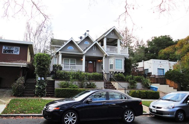 Cum arata locuinta fondatorului Facebook?