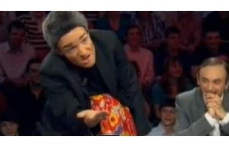 Cum rad strainii de noi: De la Dacia, la romi, la cersetori