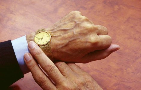 Filialele de furnizare ale Electrica risca insolventa