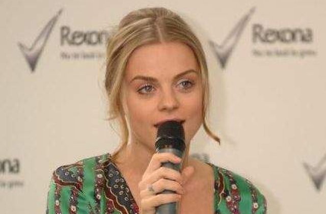 Jojo este insarcinata