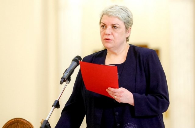 20 de ministri au depus cereri de retragere a demisiilor