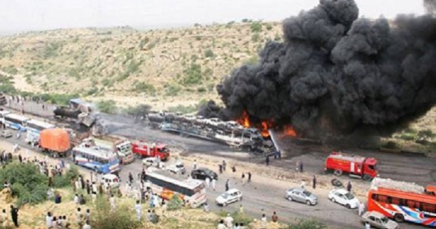 Cel putin 123 de morti si 100 de raniti in Pakistan