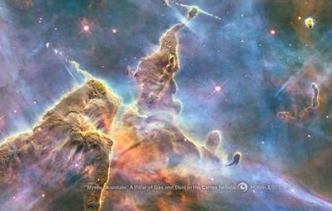 Un pictor roman vrea sa creeze cel mai mare tablou din lume, dupa imagini din spatiu