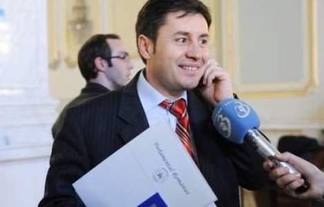  Top  Ministrul de Interne se ocupa cu contrabanda de tigari?