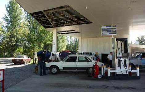 ANPC: Benzinariile din Capitala vand motorina cu apa