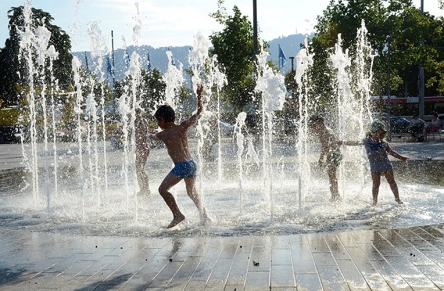Meteo: Vine canicula. Temperaturile ajung la 37 de grade Celsius