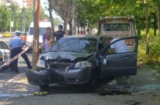 UPDATE: Mai multi pietoni au fost loviti de o masina pe Calea Vacaresti, din Capitala. Un barbat este in coma