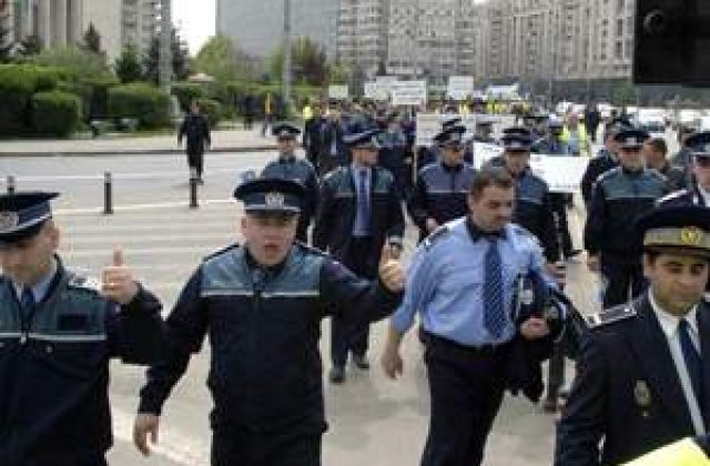 Politistii incep sa refuze mita