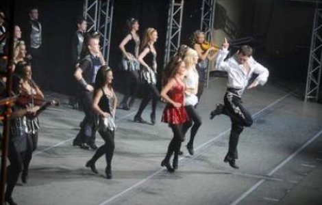  Video  "Lord Of The Dance" revine in Romania