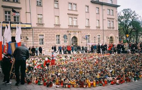 Relatiile ruso-poloneze "ingreunate" de tragedia de la Smolensk