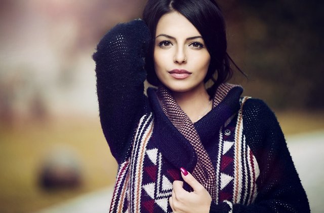 9 lucruri pe care orice femeie le face, dar nu recunoaste niciodata