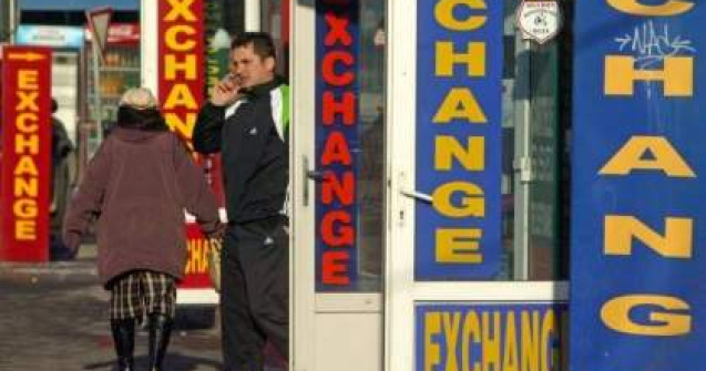 Constanta: O angajata a unei case de schimb valutar a furat 11.000 lei