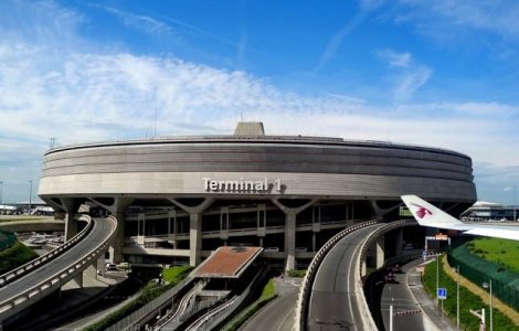 Peste 2.000 de persoane, evacuate in urma unui incident de securitate pe aeroportul Charles de Gaulle