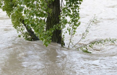 Dupa canicula si furtuni, urmeaza inundatii, care vor afecta mare parte a tarii