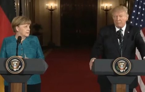Martin Schulz o ataca pe Angela Merkel, pentru ca nu este prea dura cu Donald Trump