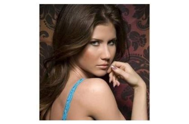 Spioana rusa, Anna Chapman, isi face debutul in televiziune