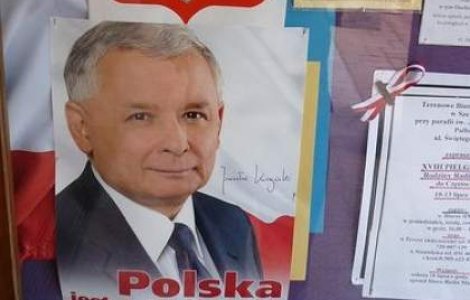 Polonia vrea reconstituirea accidentului de la Smolensk