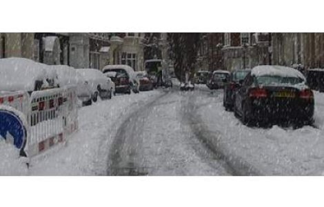 Oprescu scoate toate utilajele de deszapezire pe strada