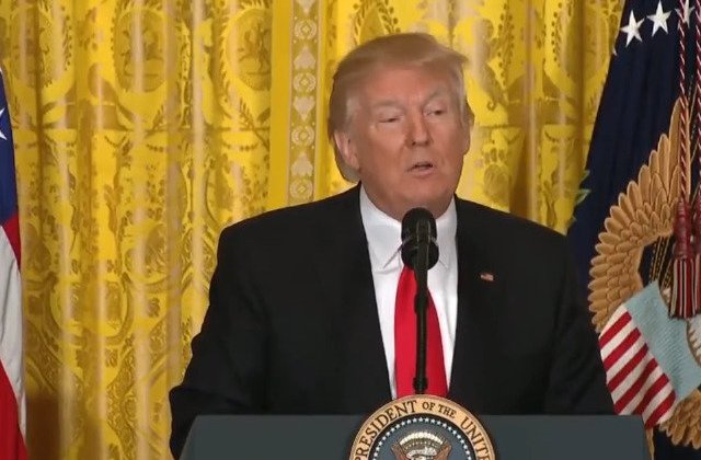 Trump incepe miercuri o adevarata cursa cu obstacole la intoarcerea in Europa