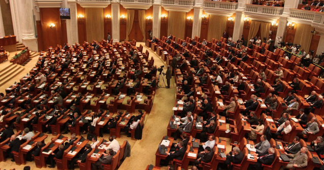 Conducerea Parlamentului a refuzat discutarea cererii privind o comisie de ancheta asupra votului la motiunea de cenzura