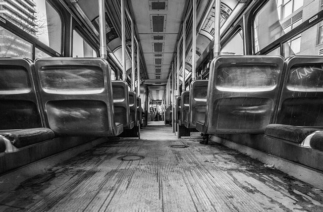 Arad: Un tramvai a ars complet in depou, in urma unui scurtcircuit