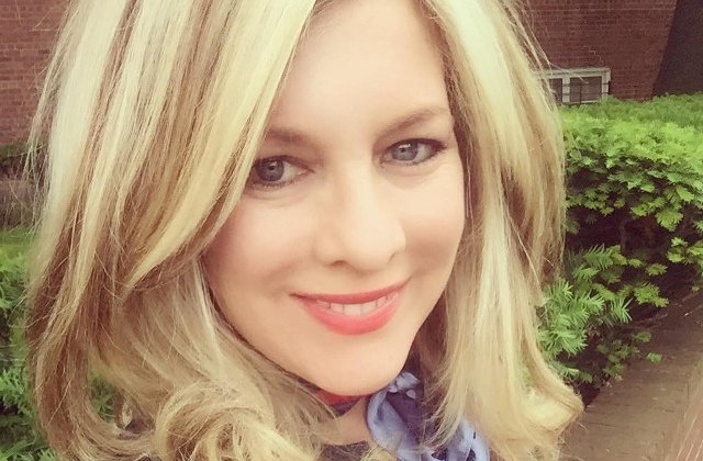 American Airlines: Insotitoare de zbor "otravita" de uniforma