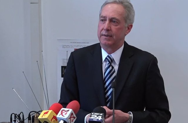 Klemm: Noi ne mentinem increderea in munca Codrutei Kovesi